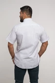Geniş Ve Rahat (Bol) Kesim Cepli Bitik Kareli Klasik Kısa Kol Erkek Gömlek thumbnail 12