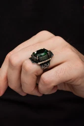 Yeşil Taşlı Faset Kesim 925 Gümüş Erkek Yüzük thumbnail 3