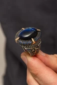 Mavi Kaplan Gözü Taşlı Oval 925 Gümüş Erkek Yüzük thumbnail 3