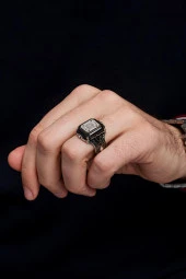 Kare Siyah Taşlı Mührü Süleyman İşleme 925 Gümüş Erkek Yüzük thumbnail 7