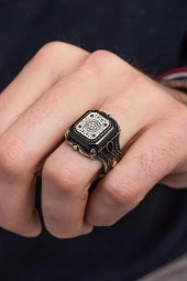 Kare Siyah Taşlı Mührü Süleyman İşleme 925 Gümüş Erkek Yüzük thumbnail 8
