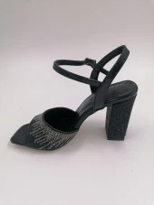 SOLMAZ MİRA SİYAH TAŞLI TOPUKLU ABİYE AYAKKABI thumbnail 2