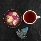 Valerine Life Sarı Pembe Gül Desenli Yıkanabilir Kaydırmaz Ofis Çay ve Fincan Bardak Altlığı 10x10cm 6 Adet thumbnail 1