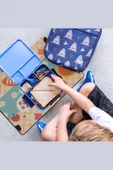 MAtGo School Beslenme Saati Çilekli Sıvı Geçirmez Beslenme Matı Kaymaz Yıkanabilir Okul Yemek Pad 35x45cm - 2