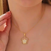 ​925 Ayar Gümüş Gold Çiçek Desenli Kadın Kolye thumbnail 3