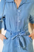 Kuşaklı Gömlek Yaka Kot Tulum Açık Mavi - 4
