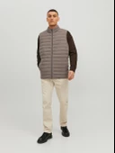 Jack&Jones Oversize Fermuarlı Yaka Erkek Yelek - Minimalist Tarz - 11