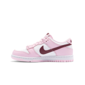 Nike Dunk Low Valentines Day - 2