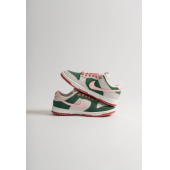 Nike Dunk Low SE All Petals United - 4