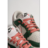 Nike Dunk Low SE All Petals United - 6