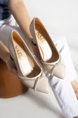 Albishoes Kadın Şampanya Topuk Stiletto Çapraz Taşlı 7 cm Günlük Kadın Abiye Topuklu Ayakkabı - 4