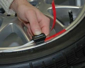 Foliatec Jant serit Seti ve Montaj Aparati 215x4cm-6mm Neon Sari thumbnail 6