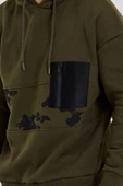 Erkek 3 İplik Pamuklu İçi Polarlı Oversize Göğüs Cepli Kapuşonlu Haki Sweatshirt thumbnail 7