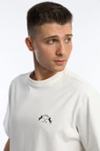 Erkek Oversize Fit Göğüs Baskılı Basic Tişört Beyaz - 3