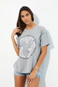 Kadın Baskılı Oversize T-shirt Gri Melanj thumbnail 6