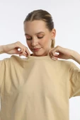 Kadin Oversize Fit Crop Tişört Bej thumbnail 3