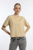 Kadin Oversize Fit Crop Tişört Bej thumbnail 2