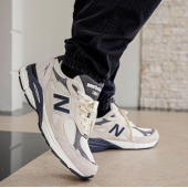New Balance 990v3 Moonbeam - 2