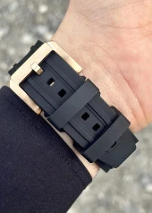 Slazenger Siyah Silikon Kordon Erkek Kol Saati thumbnail 4