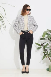 Kadın Siyah Slim Fıt Kruvaze Yaka Dokuma Desen Kısa Ceket ŞULE-4347 - 5