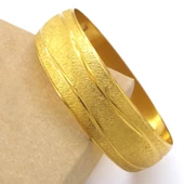 Altın Kaplama Dalgalı Çizgili 2 cm Bilezik BLZ-3069 - 4