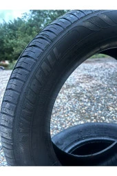 Montreal 225 45 17 94W Montreal - 3