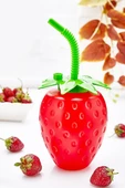 Çilek Pipetli Suluk | Çilek Şeklinde Eğlenceli Suluk Royaleks-81152 - 1