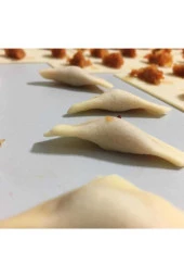 Ev Yapımı Üçgen Mantı 1 kg - 2