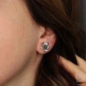 925 Ayar Gümüş Çiçek Model Küpe thumbnail 1