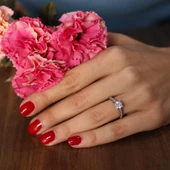 925 Ayar Gümüş 1 ct Görünümlü Tektaş Yüzük thumbnail 1