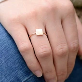 14 Ayar Altın Sade Geometrik Yüzük thumbnail 7