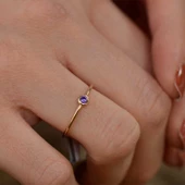 14k Altın Mor Taşlı Tel Yüzük thumbnail 2