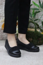 Fort Nfx 42115 Siyah Hafif Rahat Taban Şık Kadın Günlük Ayakkabı thumbnail 2