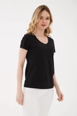 FASHION FRIENDS KADIN V YAKA CEPLİ T-SHİRT 23Y-TST0147K1 - 7
