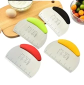 PASTALAND PLASTİK SAPLI ÖLÇEKLİ ÇELİK KAZIYICI thumbnail 1