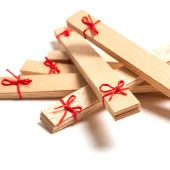 Ahşap Mum Fitili 100 Adet ( 15mm x 150mm x 0,5mm ) thumbnail 5