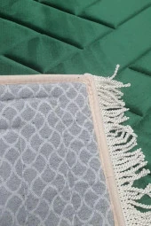 Çeyizdiyarı Saliha Kadife Dolgulu Seccade Zümrüt Yeşili thumbnail 2