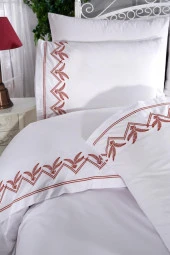 Yuliana Nakışlı 6 Parça Nevresim Takımı Krem thumbnail 8