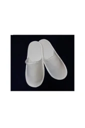 cengizgrup Tek Kullanımlık Terlik Süngerli Polyester Havlu Otel Terliği  100 Çift thumbnail 1