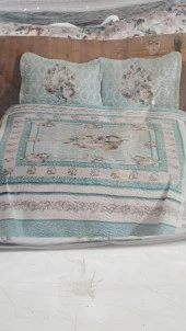 Eldora Baskılı Kapitoneli Çift Kişilik Yatak Örtüsü thumbnail 1