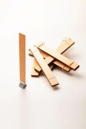 Ahşap Mum Fitili + Yapışkanlı Sehpa - 75 Adet ( 20mm x 150mm x 0,5mm ) thumbnail 2