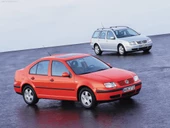 VW Bora 1999-2005 Cam Suyu Bidonu Kapağı Mavi 1K0955455 - 2