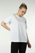 Kadın Ön Ve Sırt Baskılı Kısa Kollu Bisiklet Yaka Oversıze Oversıze Tişört Siyah  2XL BEYAZ - 5