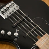 CORT NJS5BK BAS GİTAR, 5 TELLİ, SİYAH, ÇANTALI thumbnail 2