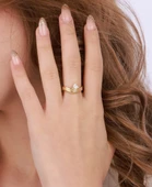 Beyaz Taşlı Kalpli Gümüş Yüzük - Gold Renk thumbnail 1