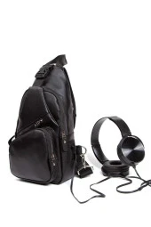 Yıkama Deri Göğüs Çantası Kulaklık Ve Şarj Çıkışlı Tek Kol Çarpraz Bodybag Mini Sırt Çanta - 3