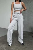 Şık Ve Rahat Yüksek Bel Bol Paça Gri Eşofman Altı thumbnail 1