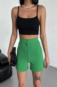 Tarz Ve Rahatlığı Bir Arada Sunan Yüksek Bel Esnek Likralı Krep Şort Yeşil thumbnail 3