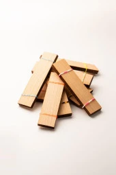 Ahşap Mum Fitili - 75 Adet ( 25mm x 100mm x 0,5mm ) thumbnail 1