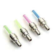 HAREKETE DUYARLI SENSÖRLÜ IŞIKLI SİBOP KAPAĞI 2 ADET LED LAMBA thumbnail 3